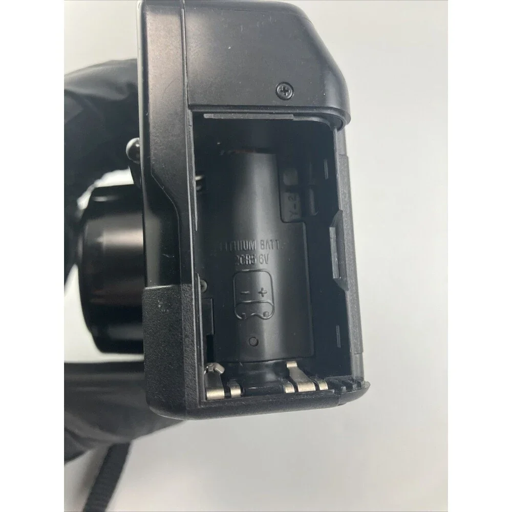 Canon Sure Shot Mega Zoom 76 35mm Film Camera 38-76mm Lens – For Parts or Repair